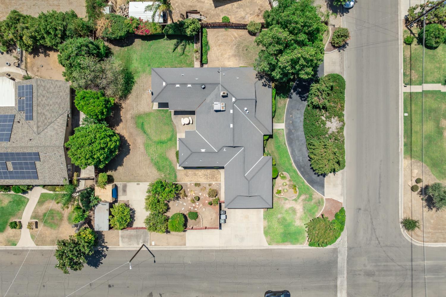 4328 E Rialto Ave, Fresno, CA 93726