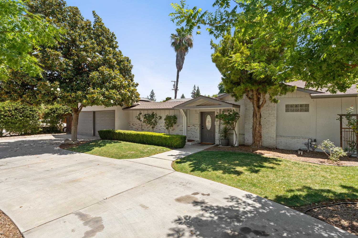 4750 N Palm Ave, Fresno, CA 93704