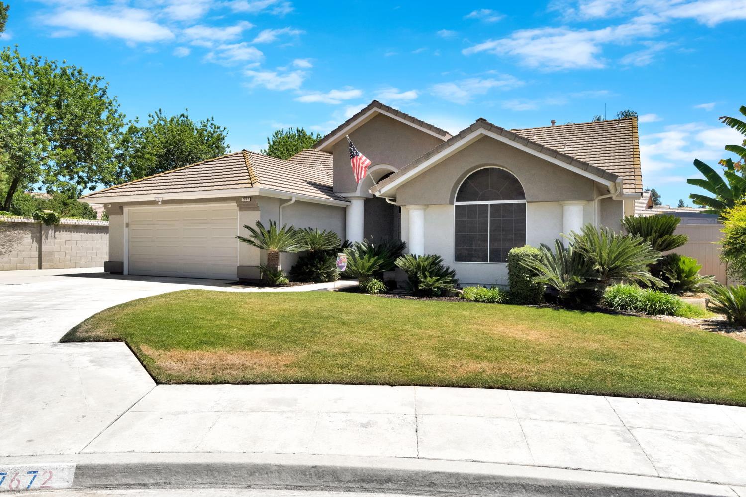 7672 N Dante Ave, Fresno, CA 93722