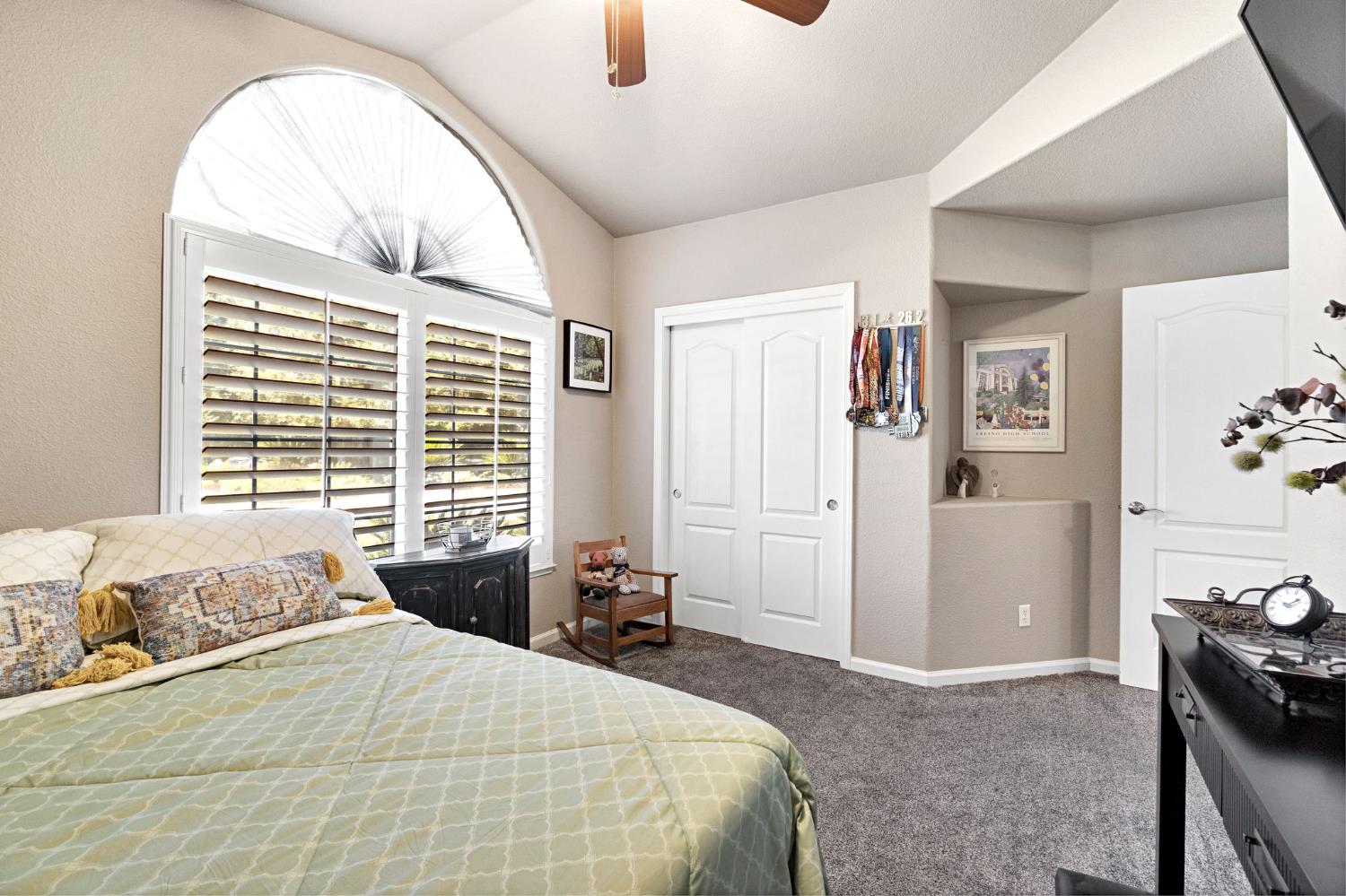 7672 N Dante Ave, Fresno, CA 93722
