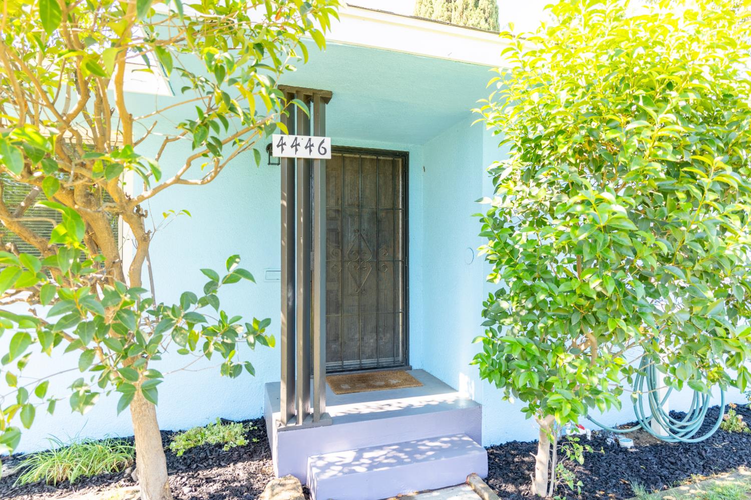 4446 E Brentwood Ave, Fresno, CA 93703