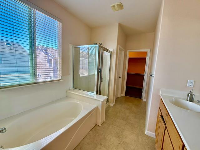 4629 W Javier Way, Fresno, CA 93722