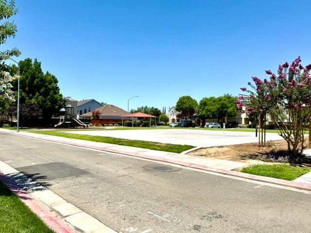4629 W Javier Way, Fresno, CA 93722
