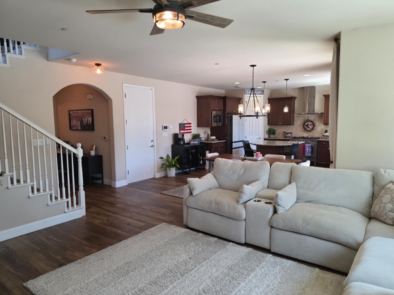 5640 N Madelyn Ave, Fresno, CA 93723