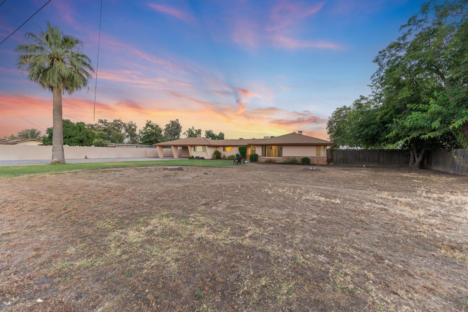 4730 E Richert Ave, Fresno, CA 93726