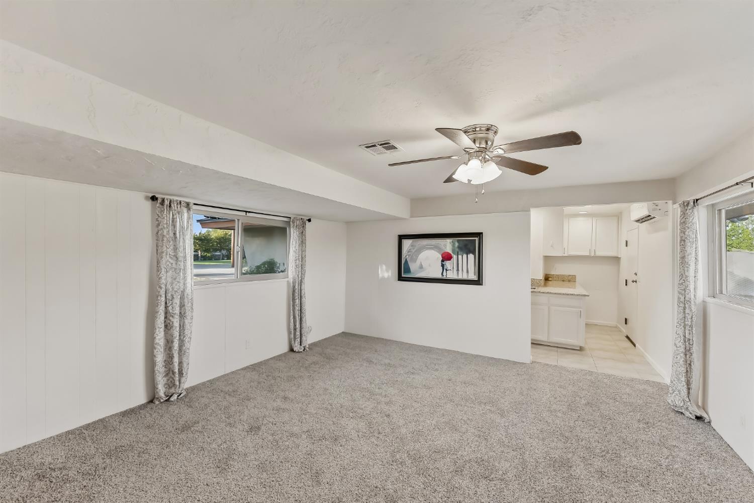4730 E Richert Ave, Fresno, CA 93726