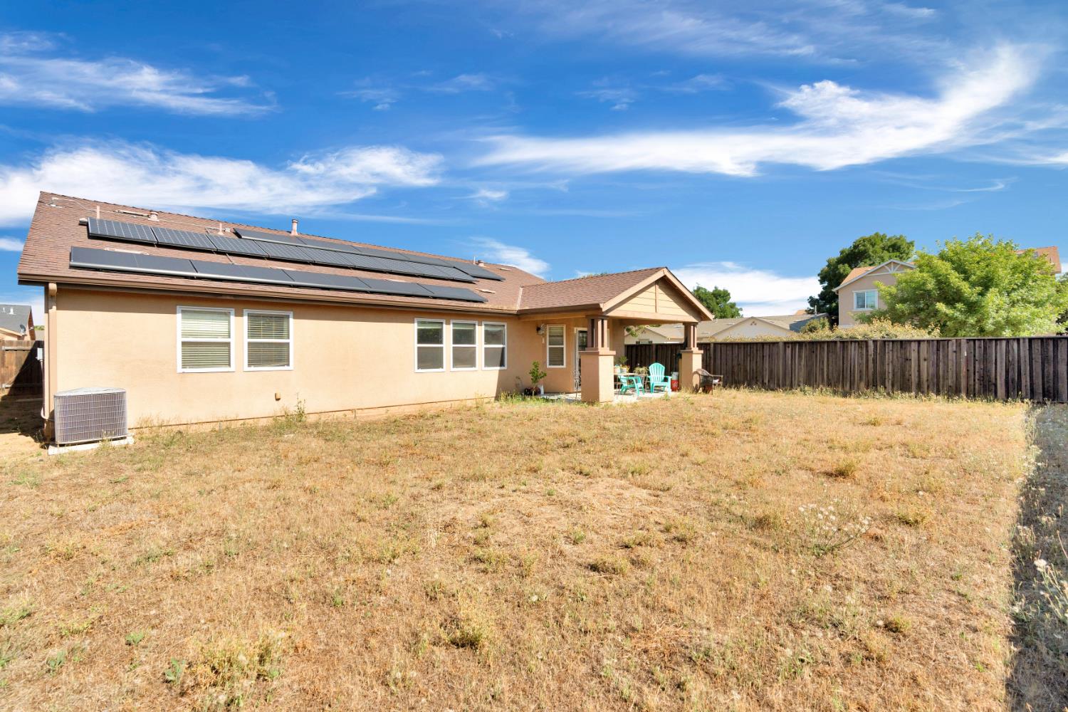 2364 S Rachel Ave, Fresno, CA 93725