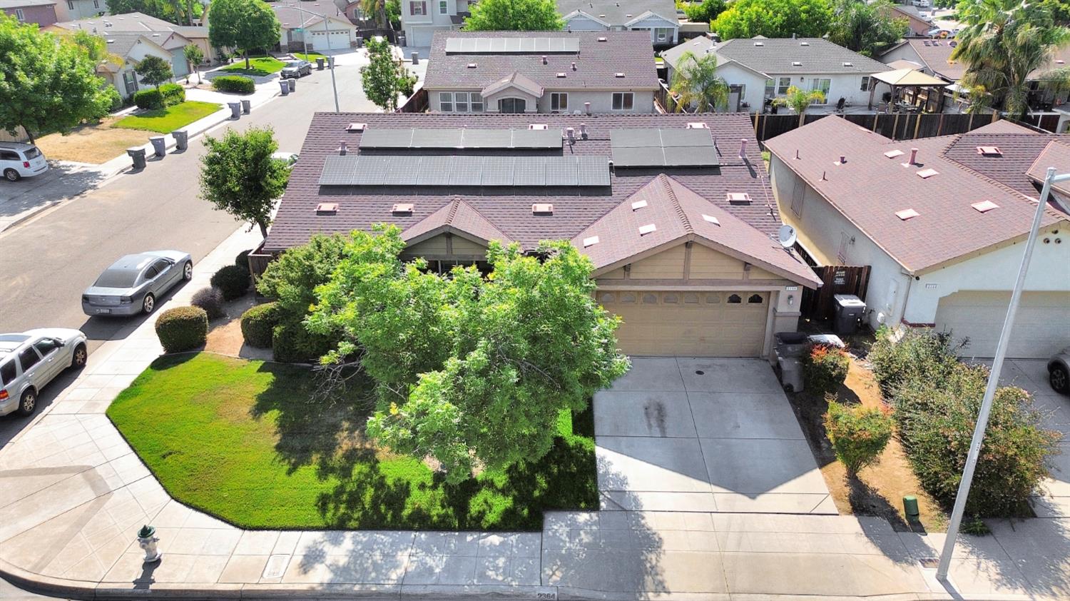 2364 S Rachel Ave, Fresno, CA 93725