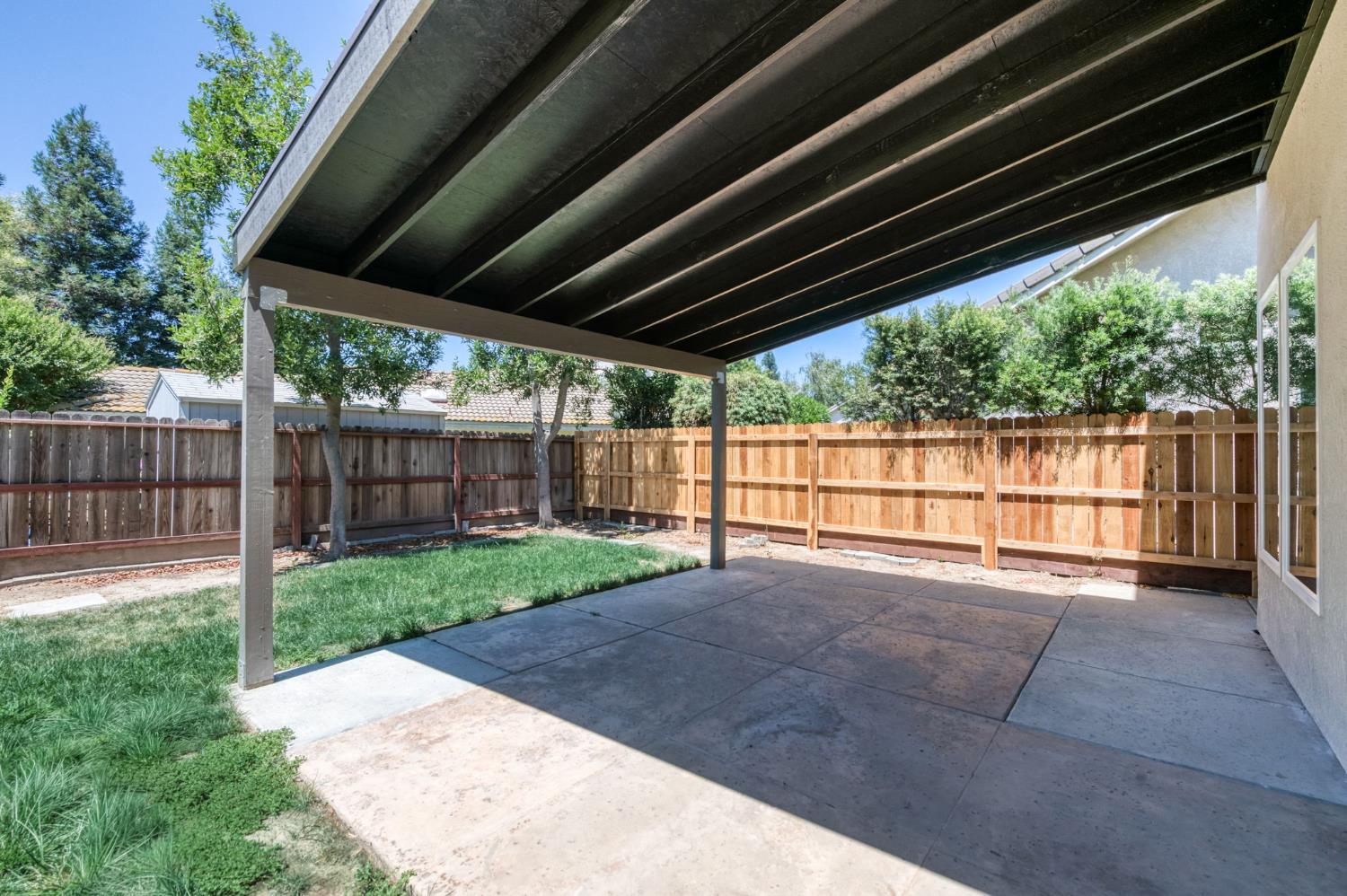 5021 W Decatur Ave, Fresno, CA 93722