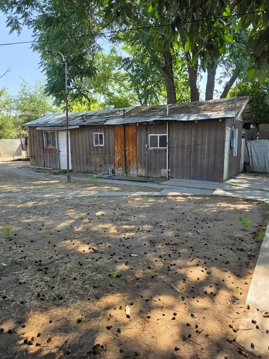 3247 E Butler Ave, Fresno, CA 93702