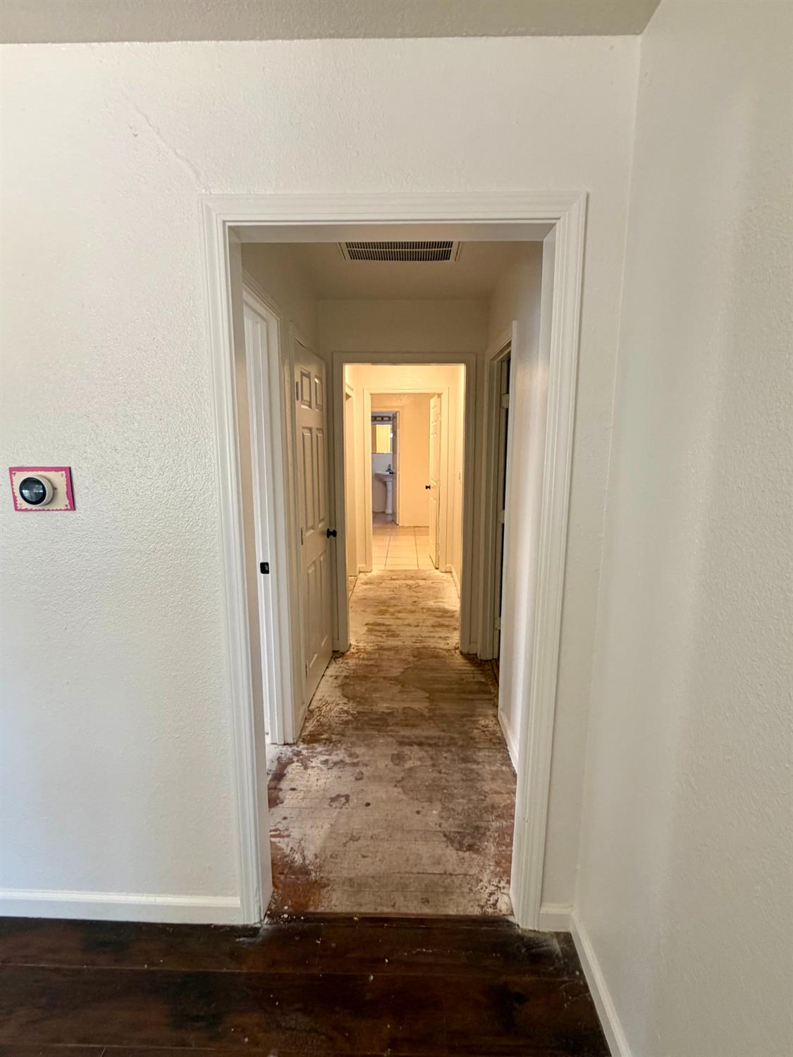 1225 E Sussex Way, Fresno, CA 93704