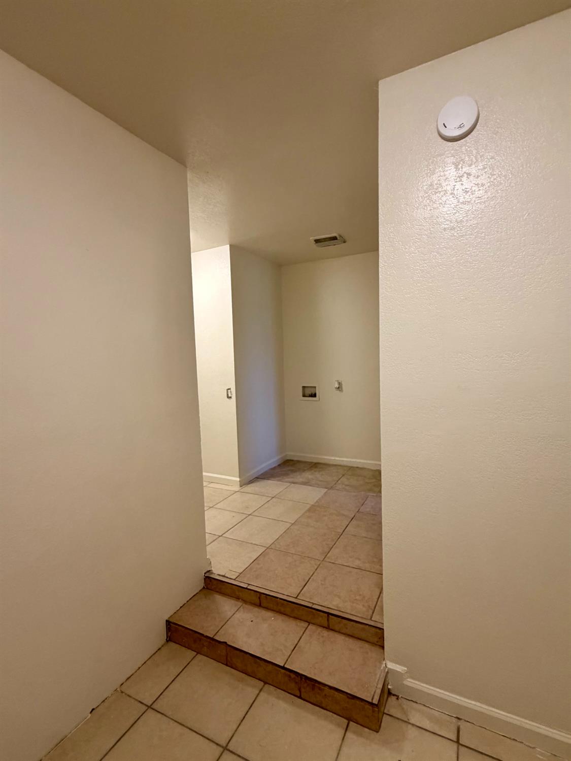 1225 E Sussex Way, Fresno, CA 93704
