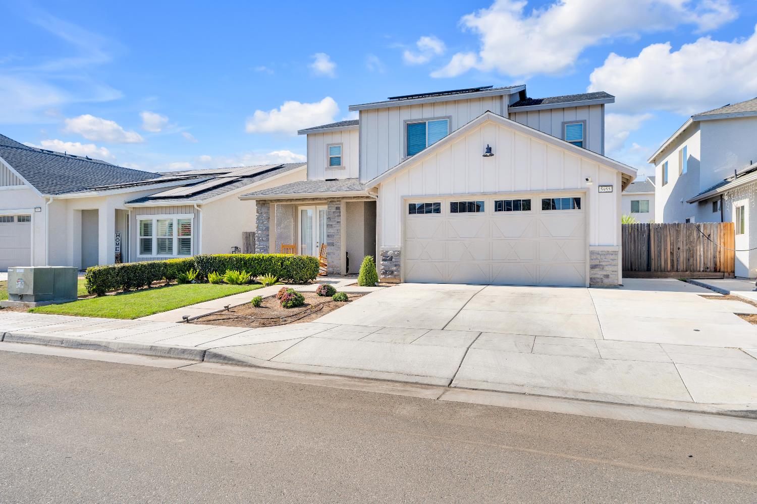 5955 E Belgravia Ave, Fresno, CA 93727