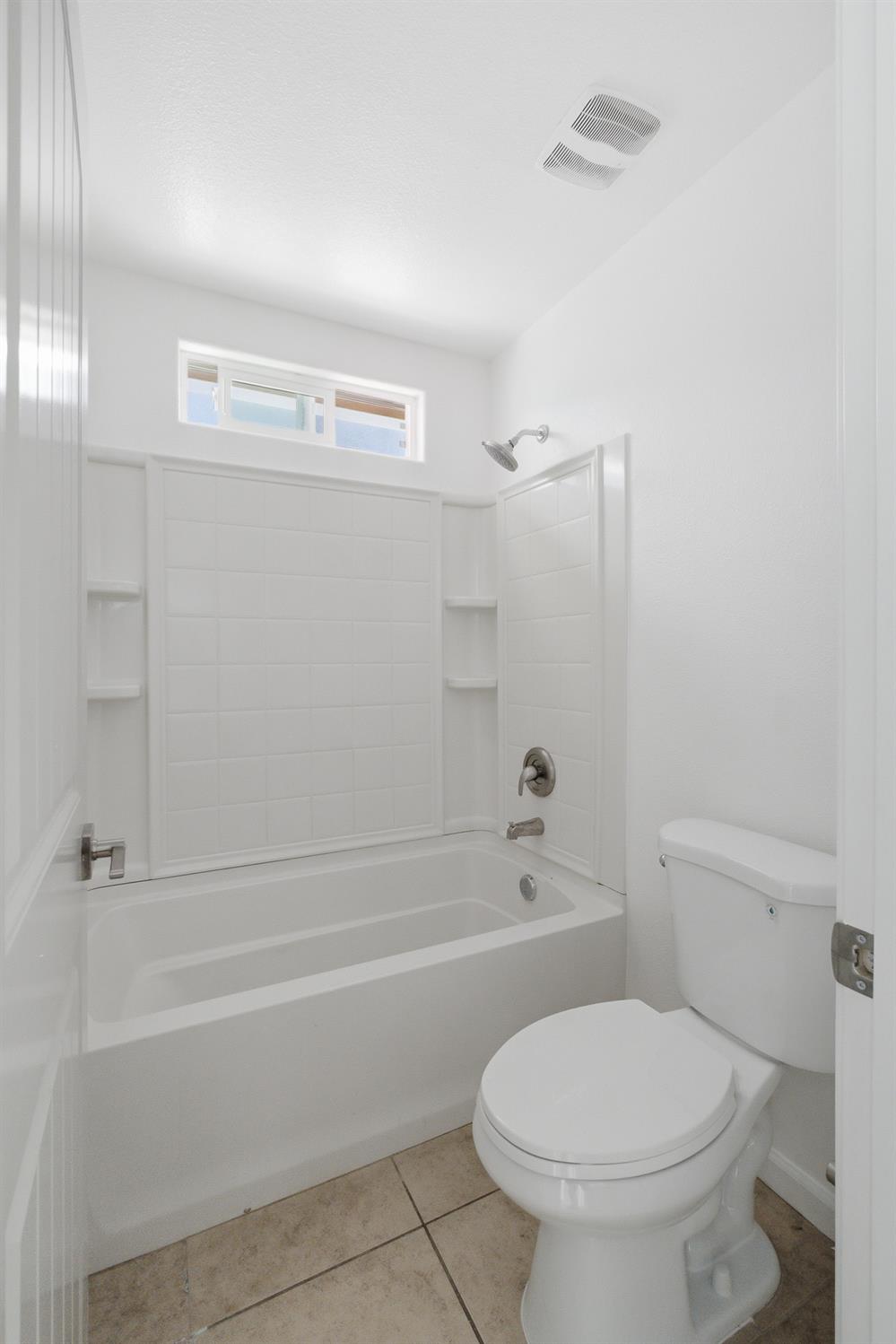 4648 W Harvard Ave, Fresno, CA 93722