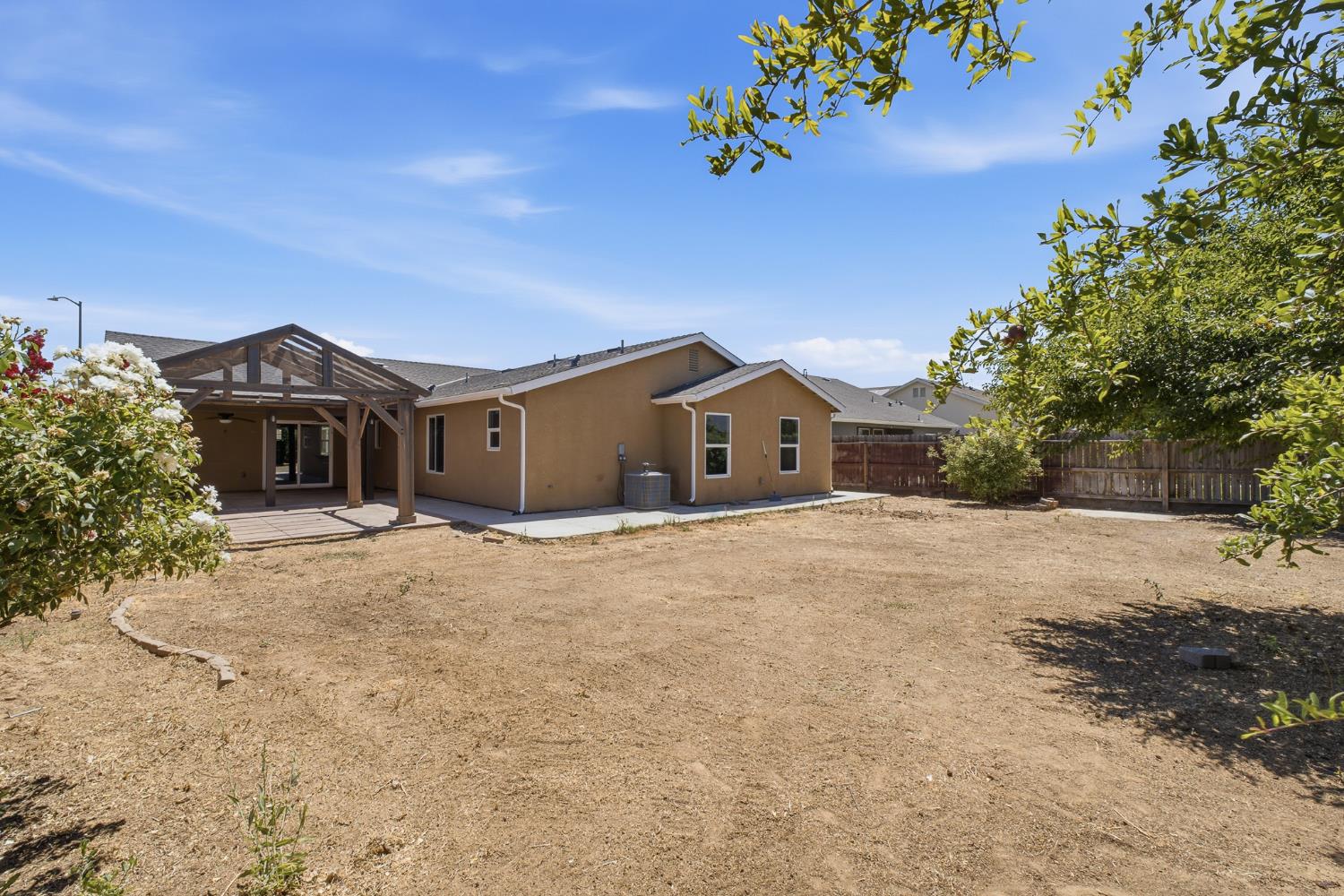 4648 W Harvard Ave, Fresno, CA 93722