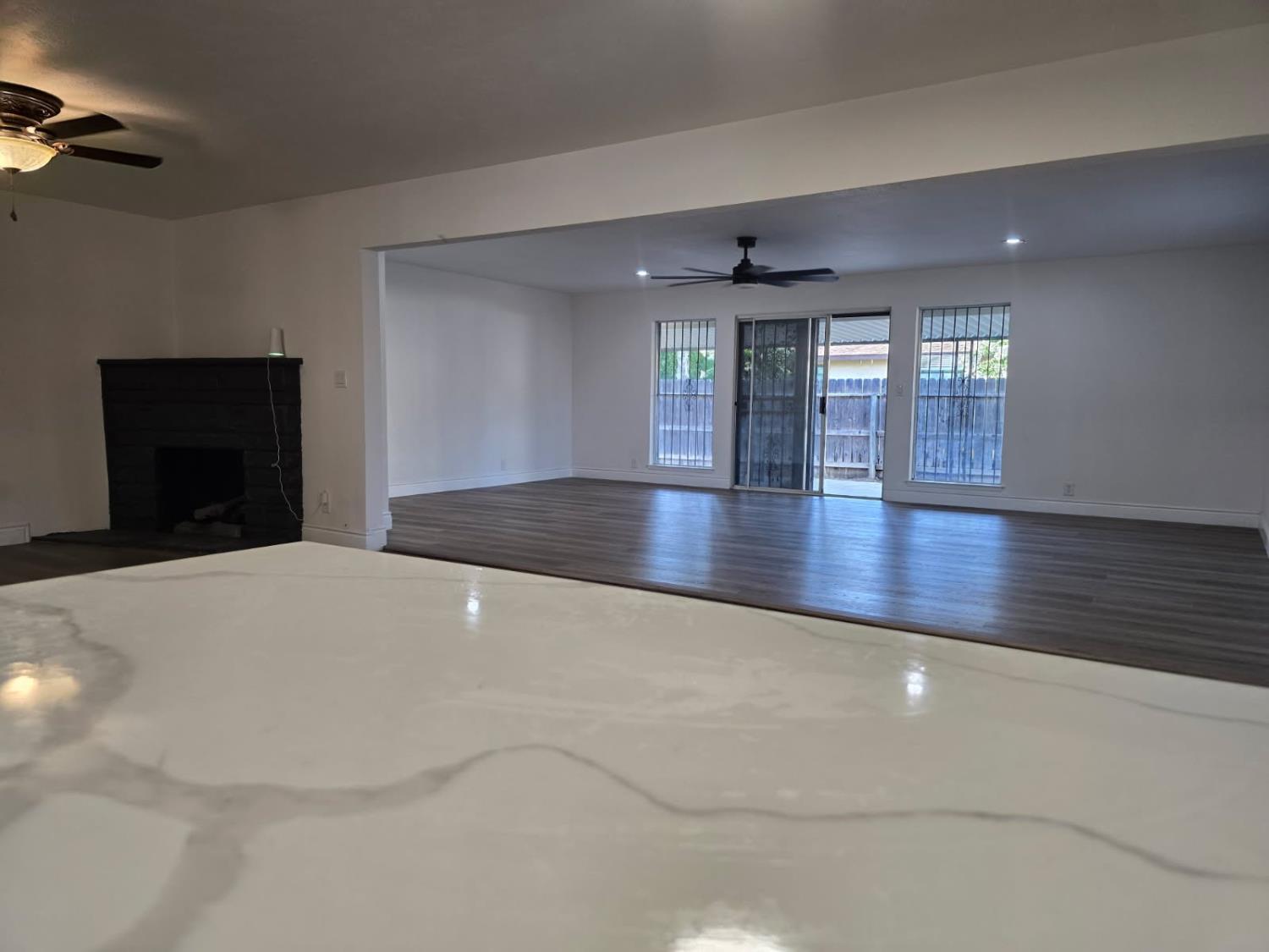 4115 E Dayton Ave, Fresno, CA 93726