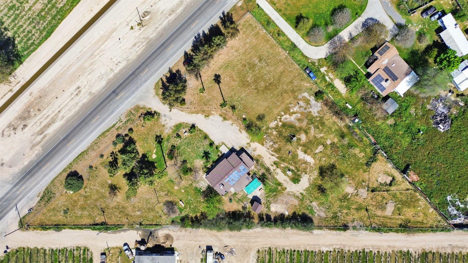 7990 S Mcmullin Grade, Fresno, CA 93706