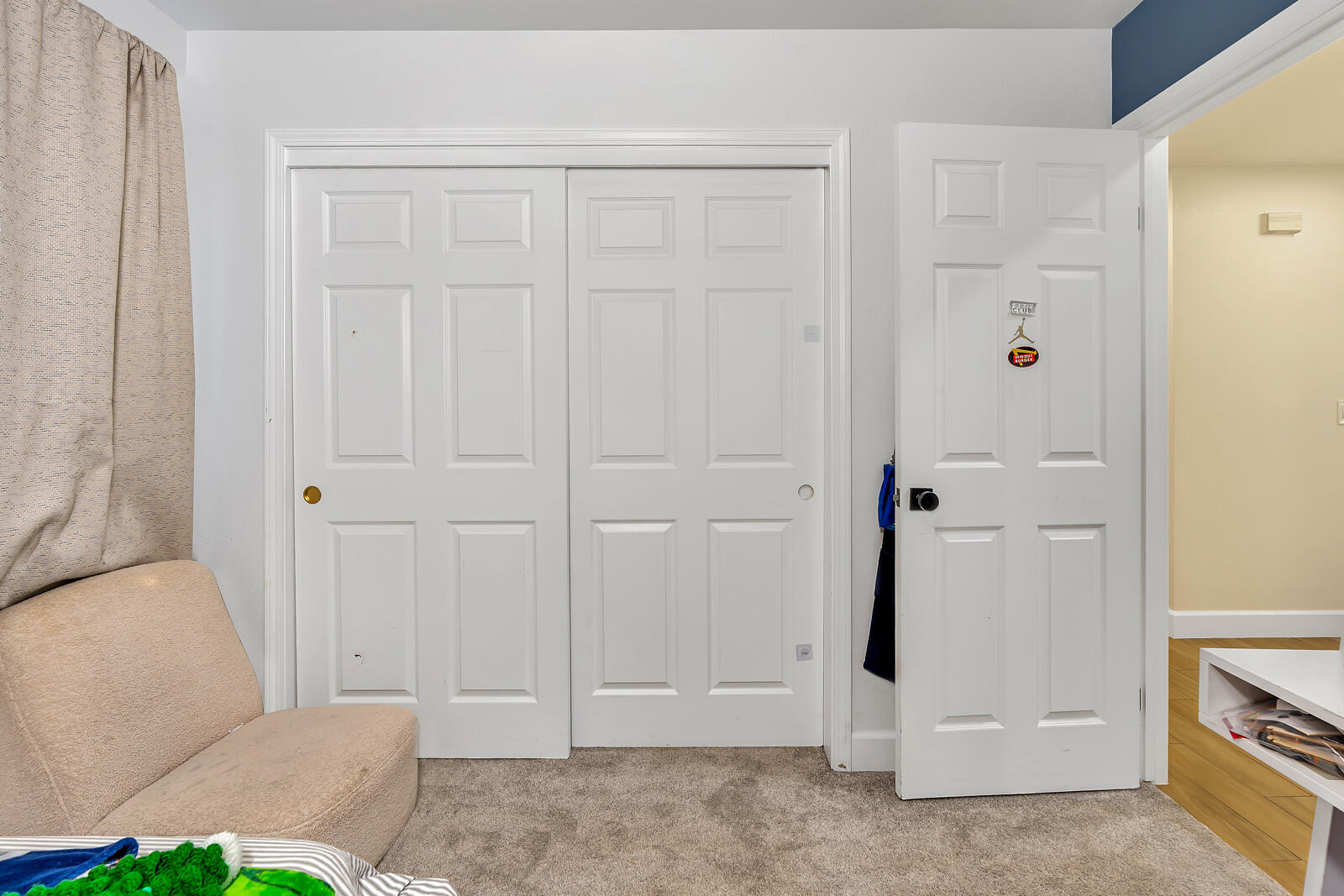 4239 W Cambridge Ave, Fresno, CA 93722