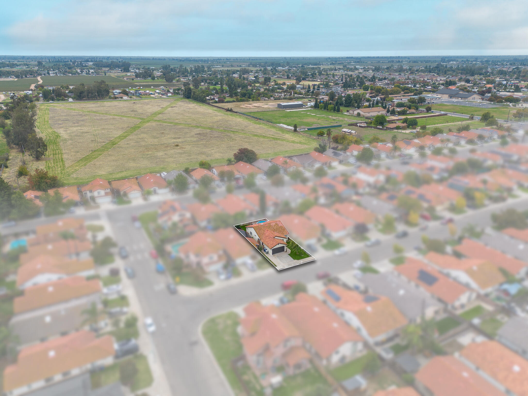 4239 W Cambridge Ave, Fresno, CA 93722